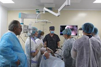 В регионе впервые проведена эндоскопическая операция на пищеводе по новой методике