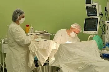 Врачи Детской областной больницы спасли трехлетнего ребёнка после падения из окна на шестом этаже