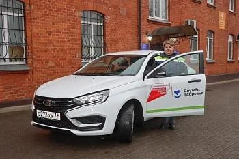 Гурьевская центральная районная больницы получила новый автомобиль «LADA Vesta»