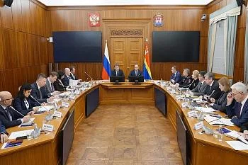 Министр Михаил Мурашко обозначил задачи в развитии калининградского здравоохранения